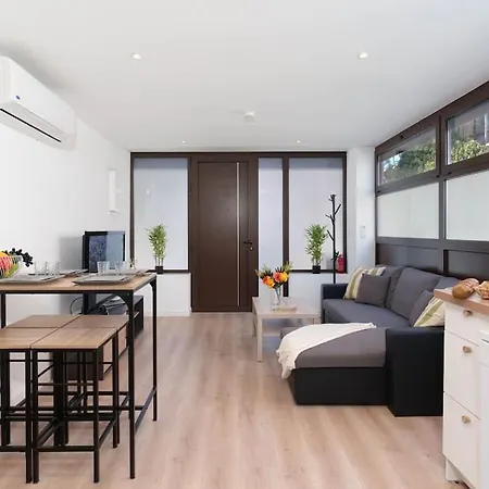 Apartment Le Val By Apirent #duplex #climatisation Le Cannet
